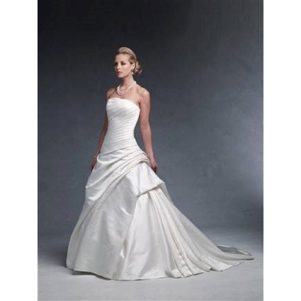 Mon Cheri Wedding Gown J1960